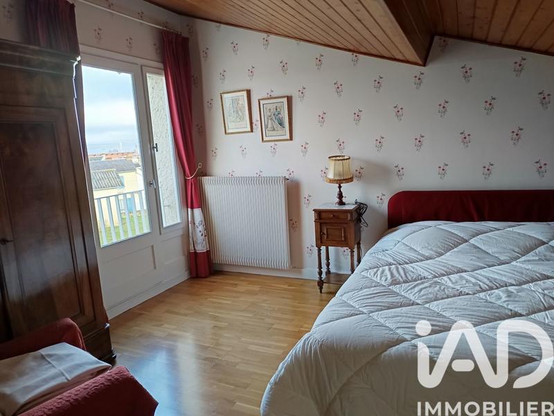 Maison - 173 m² - 8 pièces