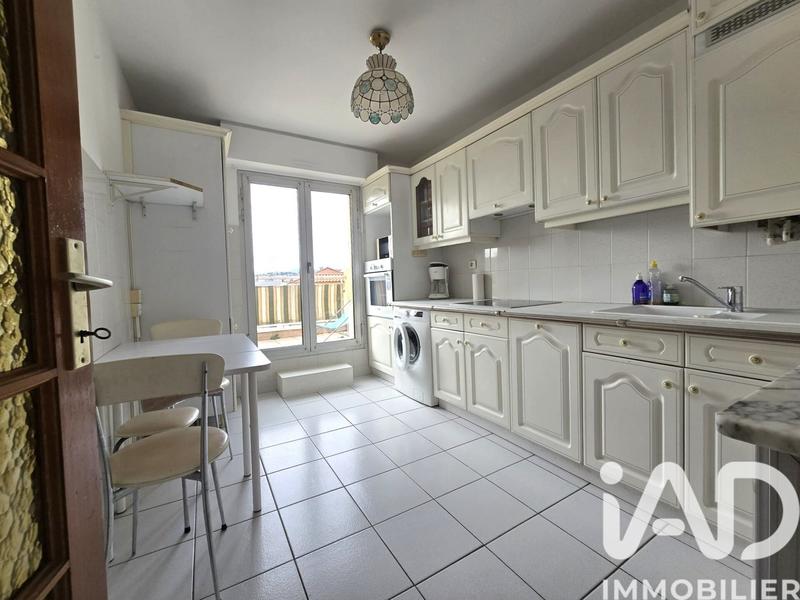 Appartement - 66 m² - 3 pièces
