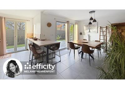 Maison - 91 m² - 4 pièces