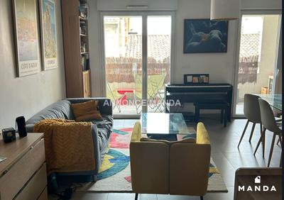 Appartement - 64 m² - 3 pièces
