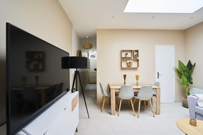 Maison - 102 m² - 6 pièces