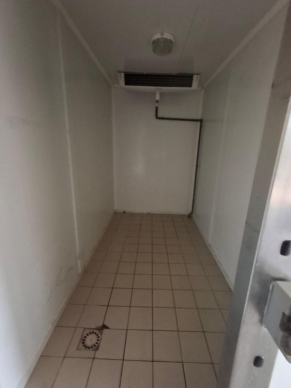 Maison - 270 m² - 1 pièce