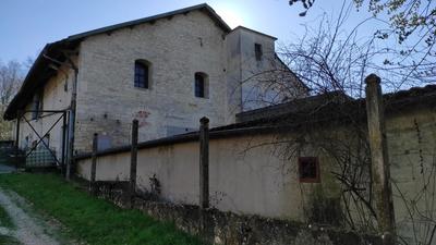 Entrepôt - 4 076 m² - 10 pièces