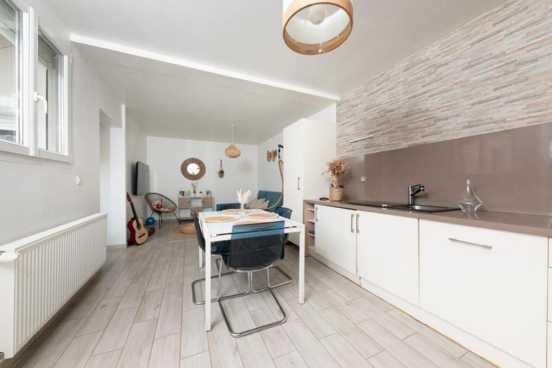 Maison - 106 m² - 5 pièces