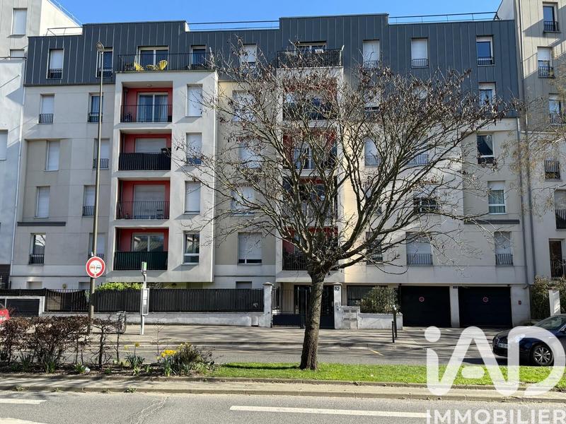 Appartement - 81 m² - 4 pièces