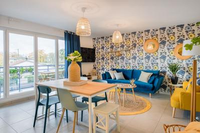 Appartement - 95 m² - 6 pièces