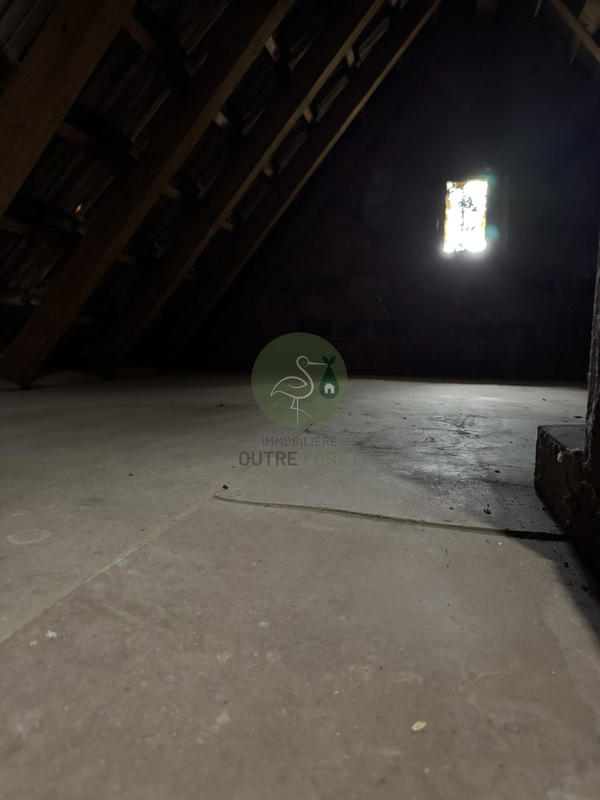 Maison - 92 m² - 5 pièces