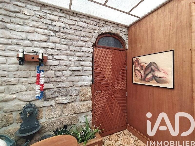 Maison - 250 m² - 6 pièces