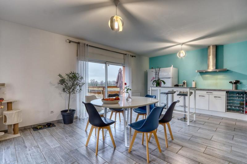 Pavillon - 140 m² - 7 pièces