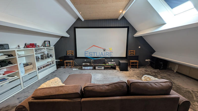 Maison traditionnelle - 138 m² - 6 pièces