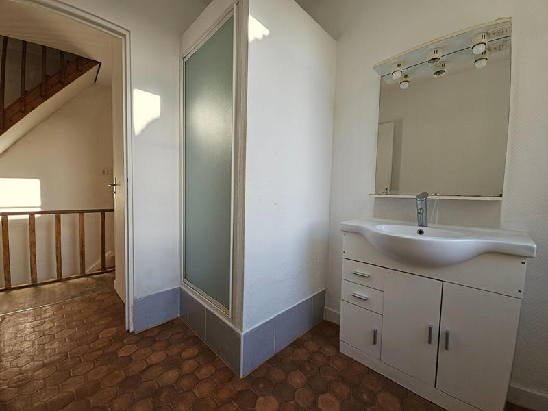 Maison - 85 m² - 5 pièces