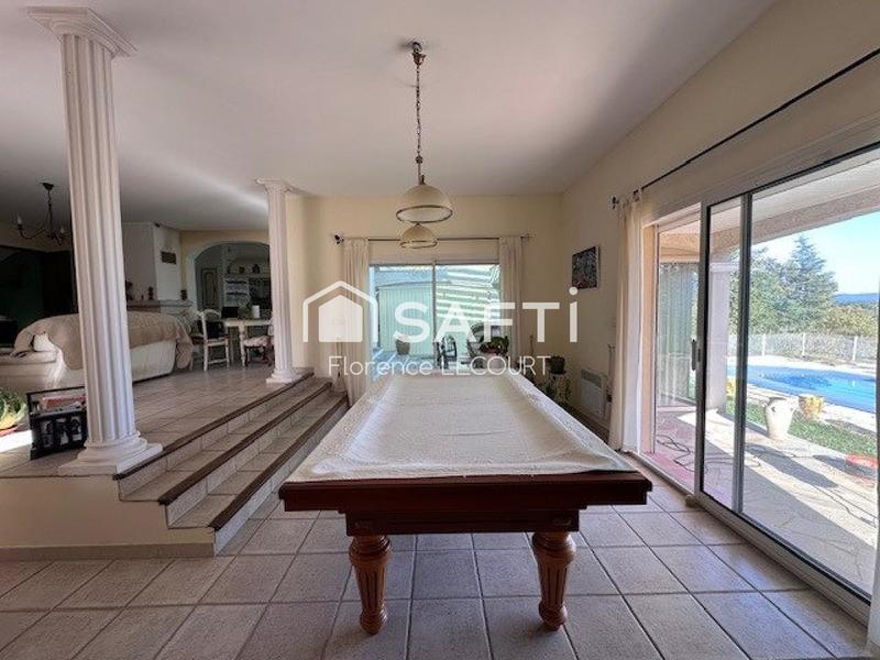 Maison - 186 m² - 5 pièces