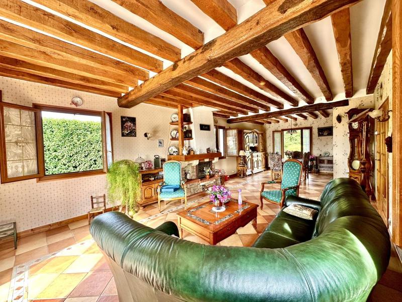 Maison - 195 m² - 6 pièces