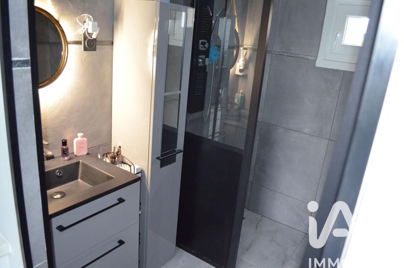 Maison de ville - 85 m² - 5 pièces