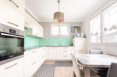 Maison - 96 m² - 5 pièces