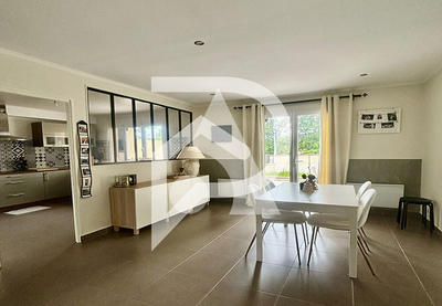 Maison - 115 m² - 5 pièces