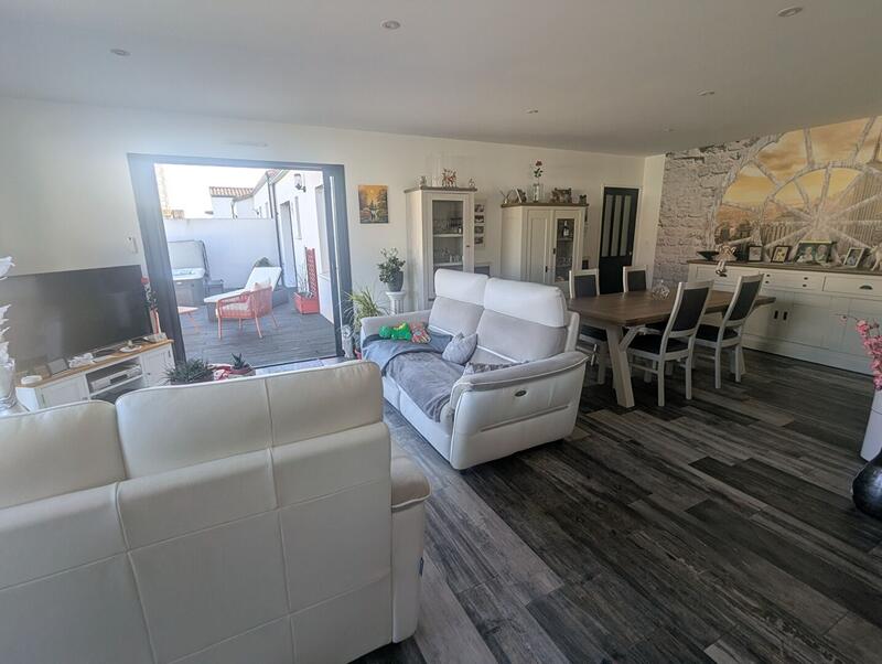 Maison - 107 m² - 5 pièces