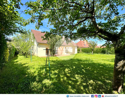 Maison - 200 m² - 10 pièces