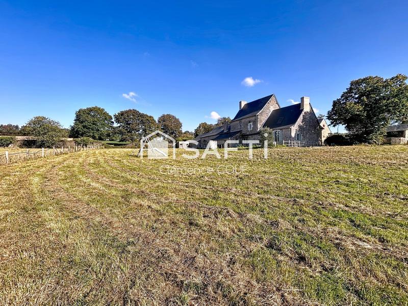 Maison - 260 m² - 11 pièces