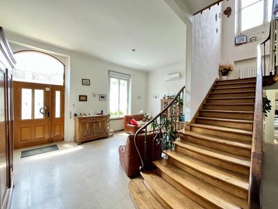 Maison de maîtres - 267 m² - 11 pièces