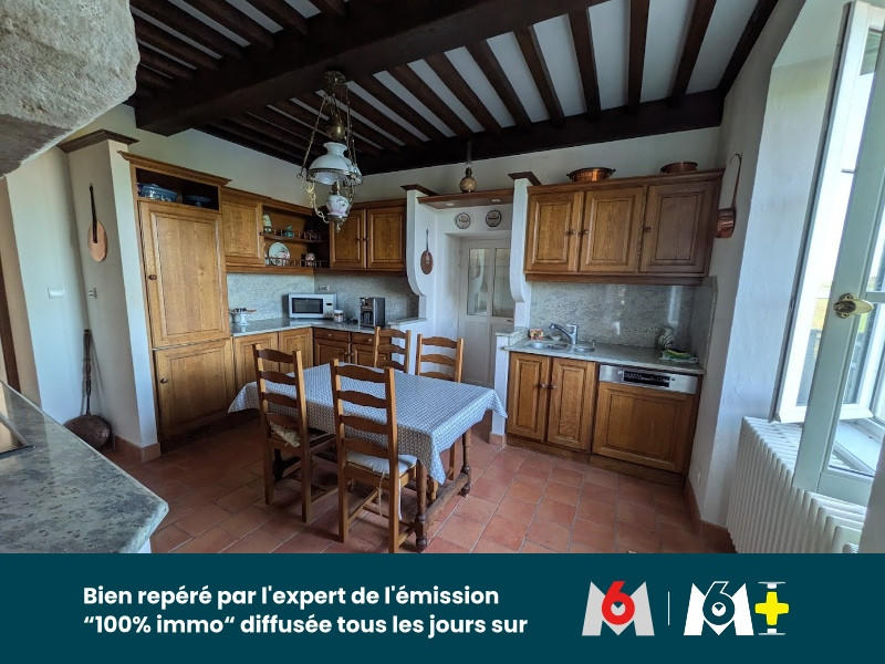 Maison - 245 m² - 6 pièces