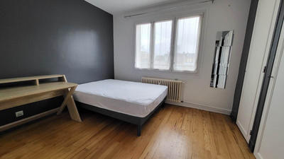 Appartement - 82 m² - 3 pièces