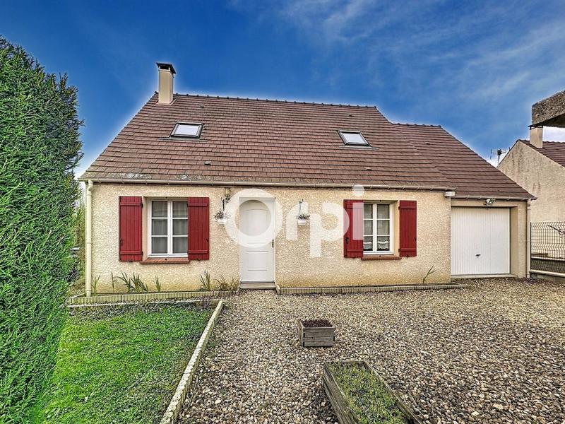 Maison - 98 m² - 5 pièces