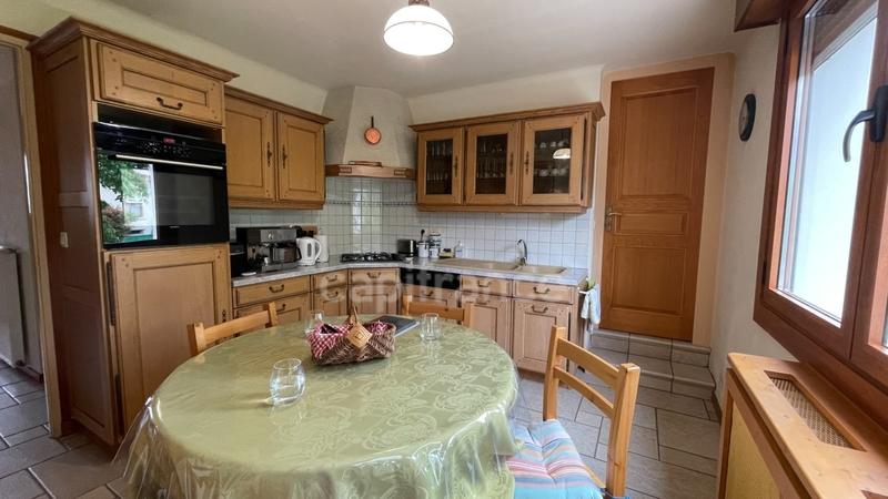 Maison - 158 m² - 6 pièces