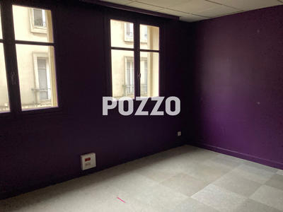 Local commercial - 190 m² - 8 pièces