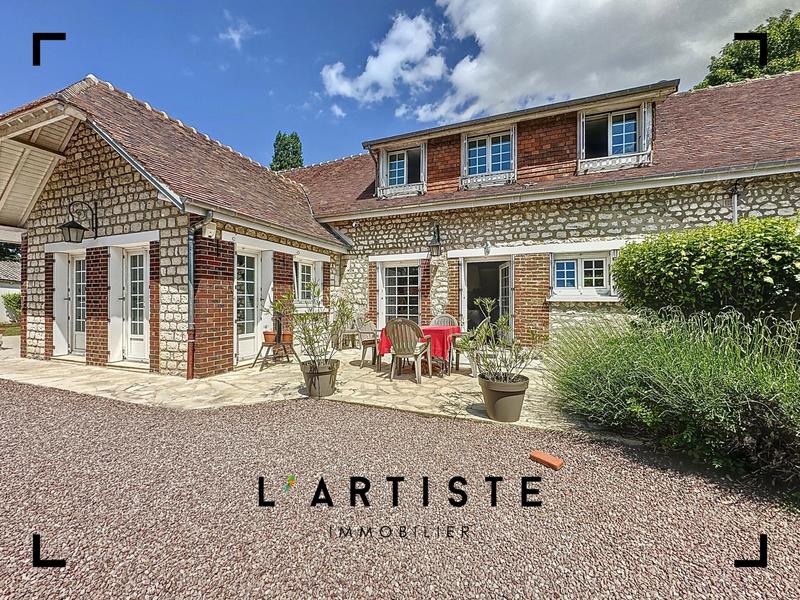 Maison - 155 m² - 6 pièces