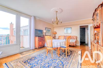 Appartement - 64 m² - 2 pièces