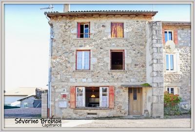 Maison de village - 116 m² - 6 pièces