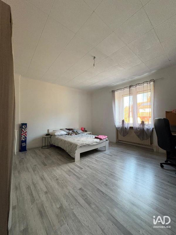 Maison - 211 m² - 6 pièces