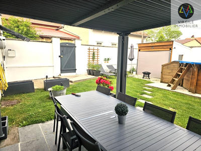 Maison de village - 166 m² - 6 pièces