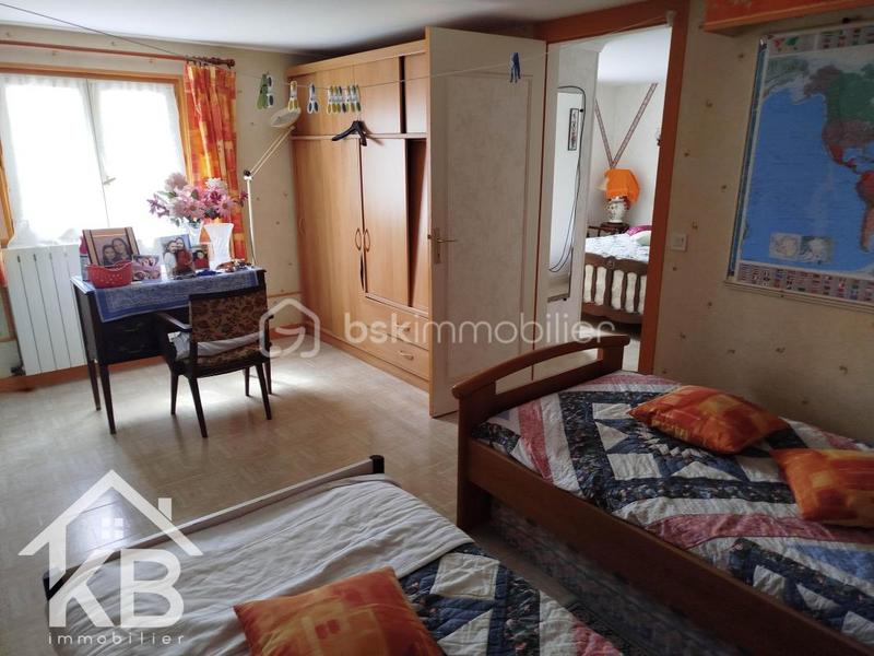 Maison - 99 m² - 4 pièces