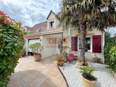 Maison - 95 m² - 1 pièce