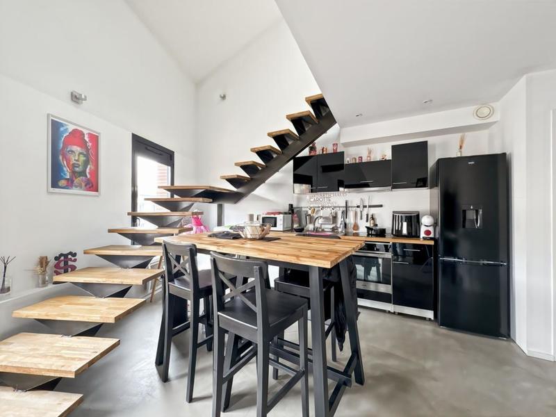 Maison de ville - 260 m² - 6 pièces