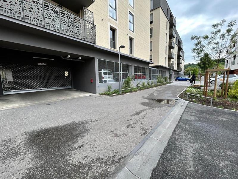 Parking / Garage - 23 m²