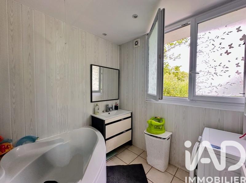 Maison - 110 m² - 6 pièces