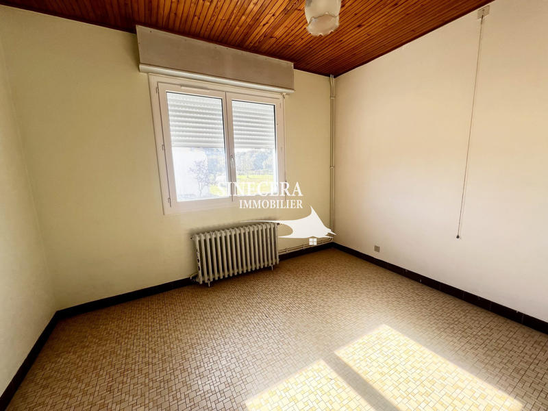 Maison - 190 m² - 9 pièces