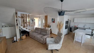 Maison - 108 m² - 5 pièces