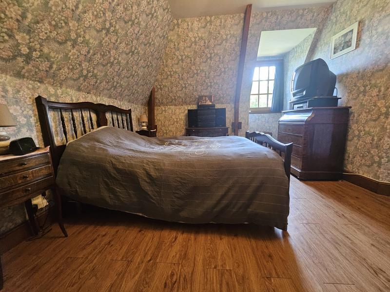 Maison traditionnelle - 176 m² - 7 pièces