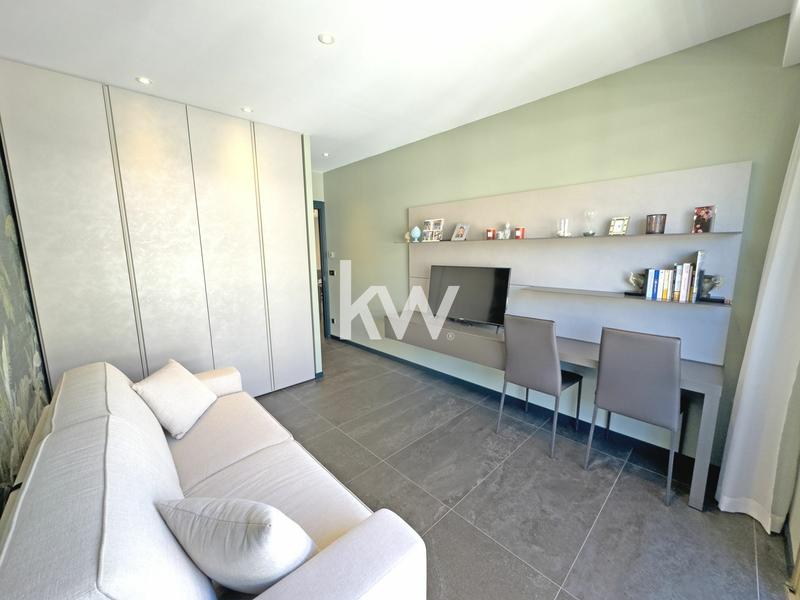 Appartement - 79 m² - 3 pièces