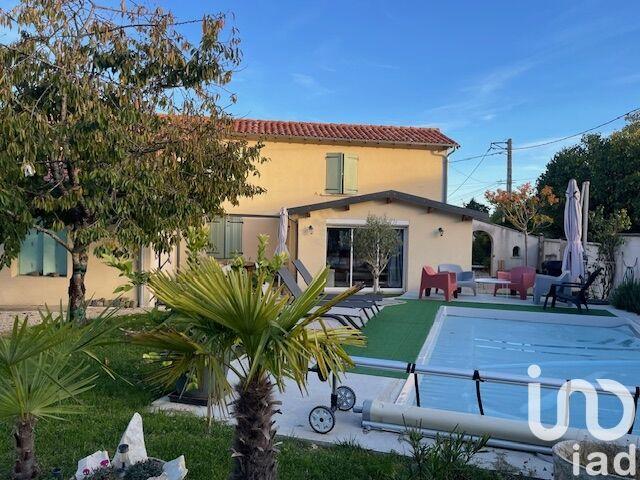 Maison - 176 m² - 8 pièces