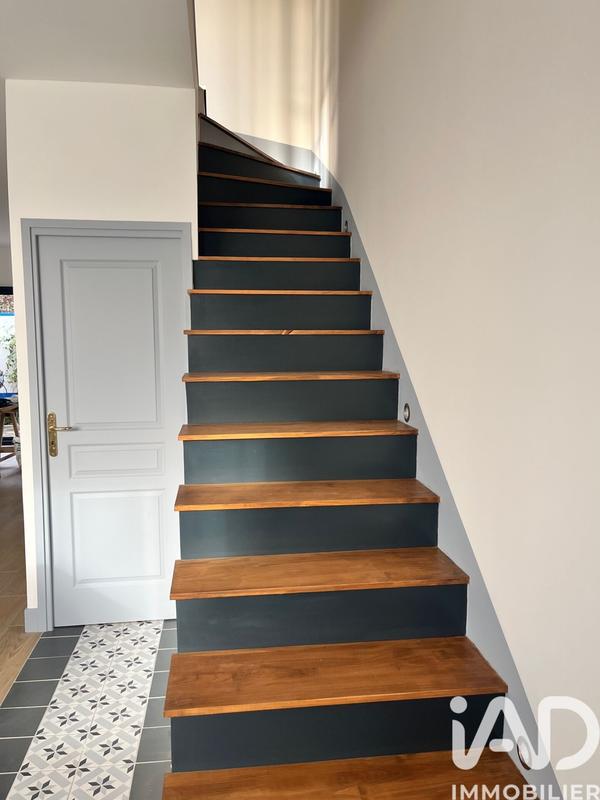 Maison - 85 m² - 5 pièces