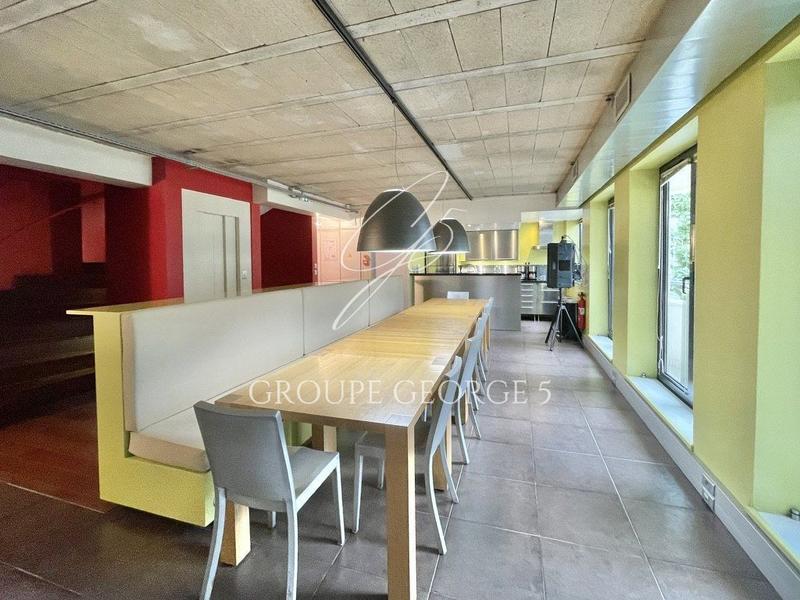 Immeuble - 624 m² - 20 pièces