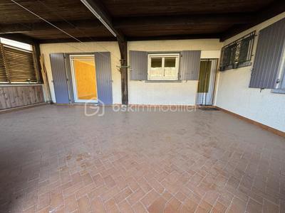 Maison - 140 m² - 7 pièces