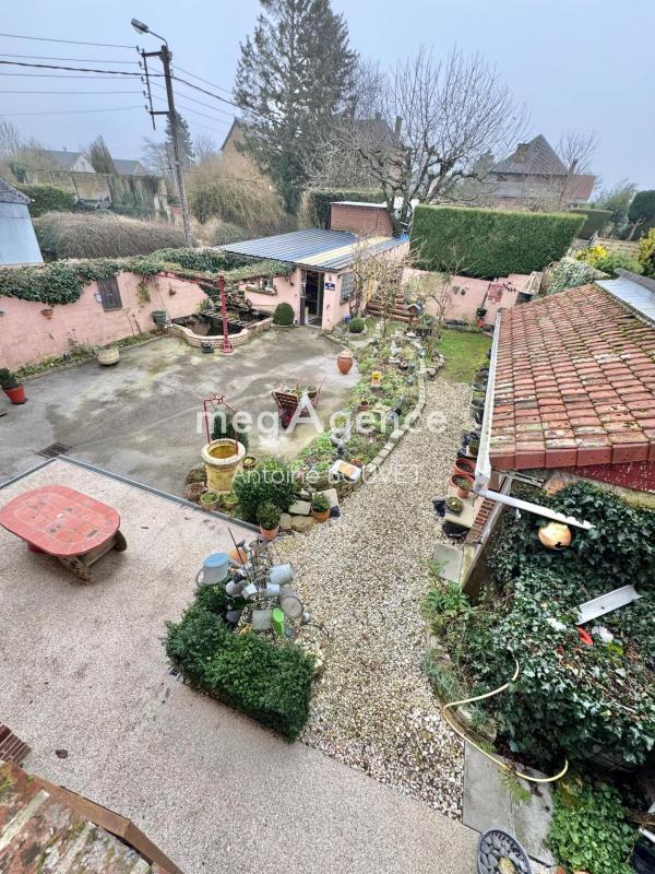 Maison - 186 m² - 7 pièces