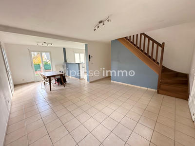 Maison - 105 m² - 5 pièces