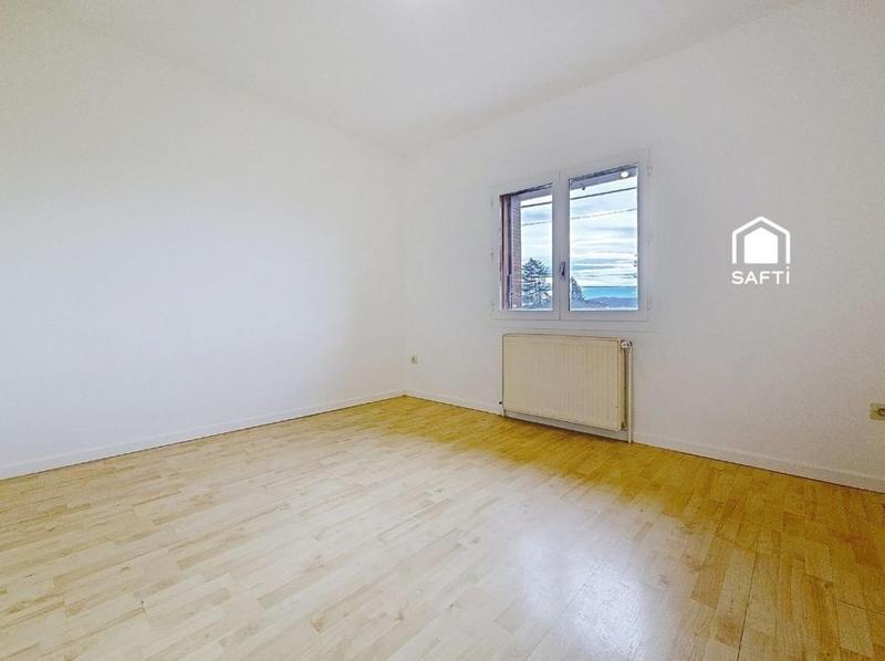 Maison - 122 m² - 5 pièces